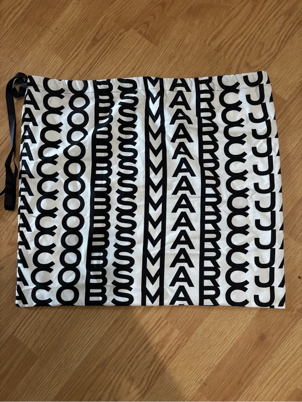 Marc Jacobs Black and White Logo Dust Pouch